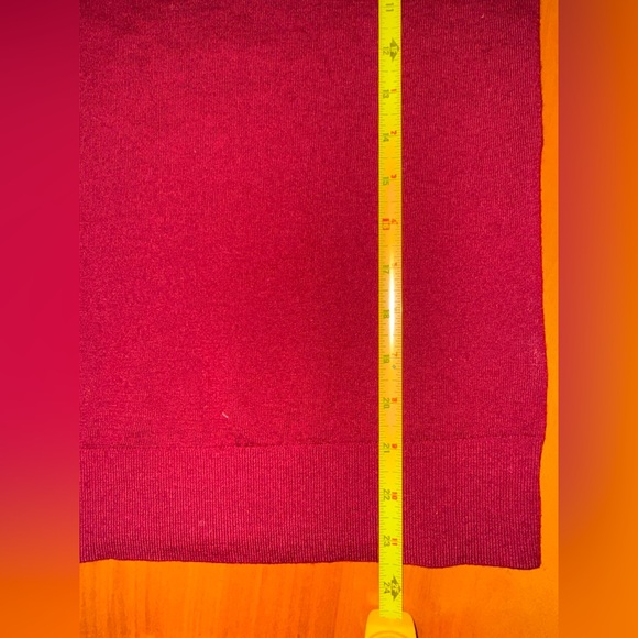 Victoria Beckham Burgundy Merino Wool Turtleneck, Blue Ruffle Detail size s - Picture 7 of 7